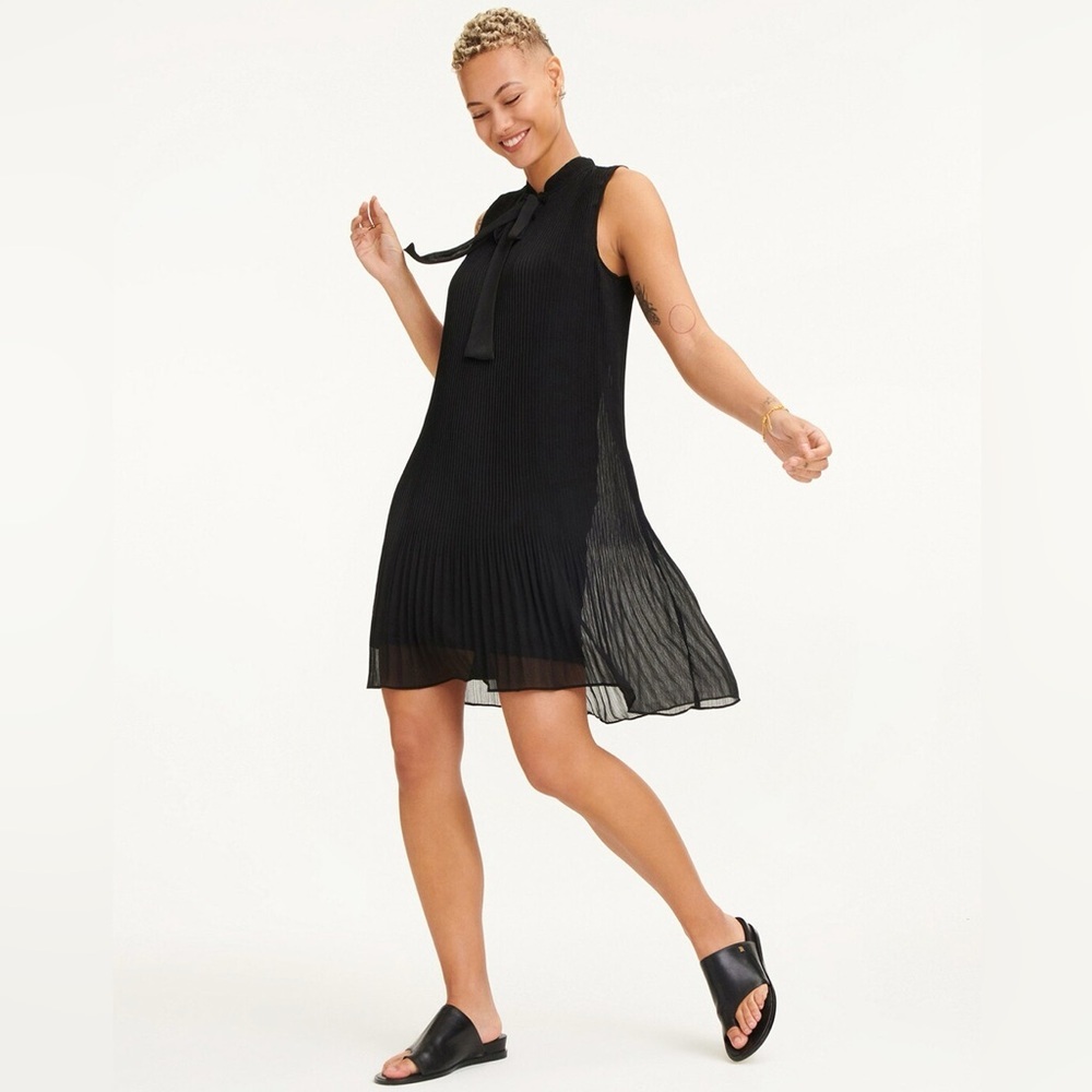 DKNY Women’s Sleeveless Tie-Neck Pleated Black Cocktail Mini Shift Dress Size 10